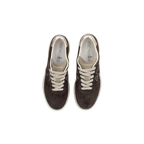 Sneakers Donna Micol 7894, con tomaia scamosciata e logo laterale in tono colore